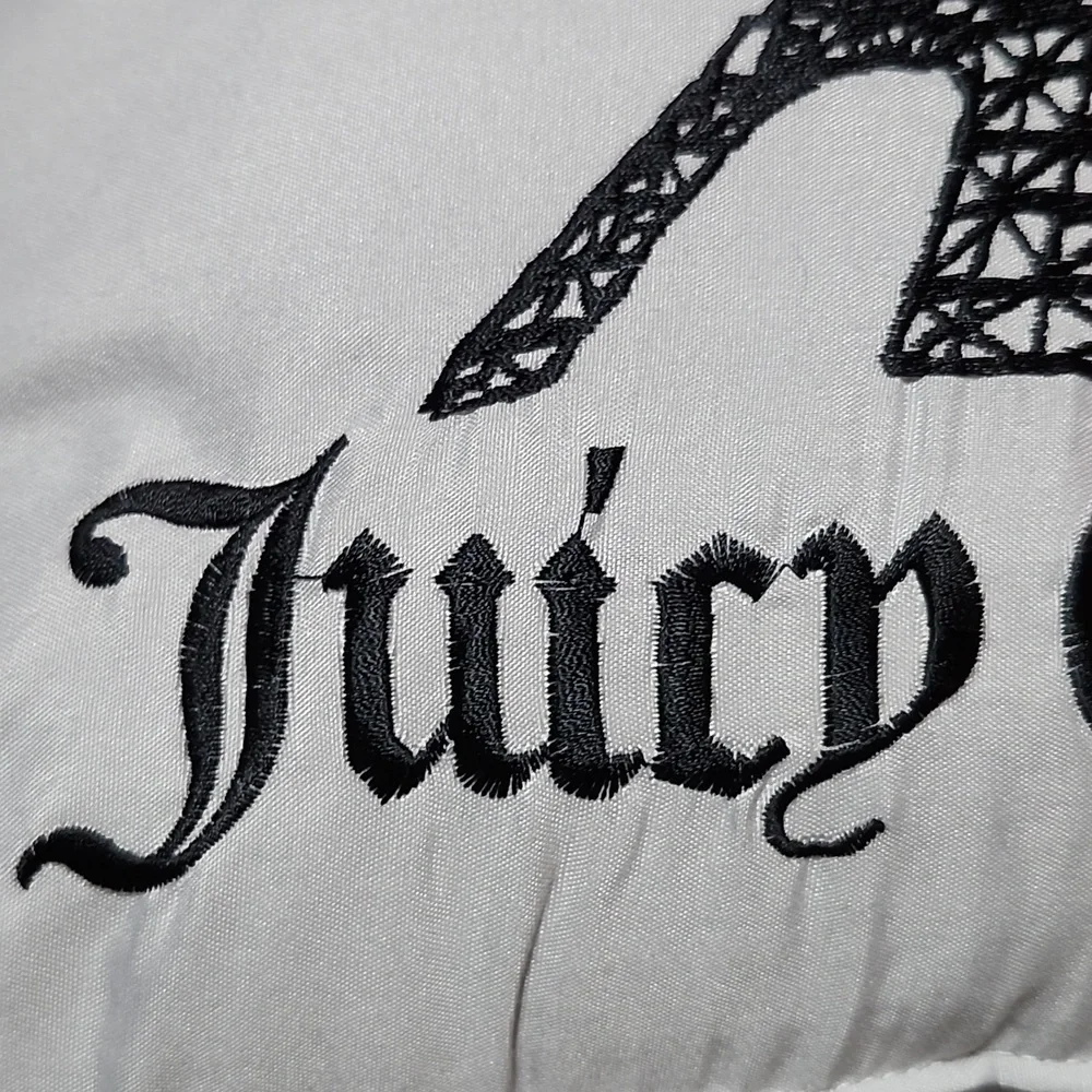 JUICY COUTURE EMBROIDERED EIFFEL TOWER 